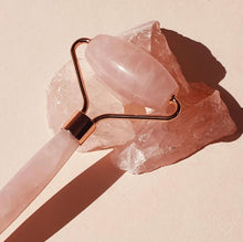 Load image into Gallery viewer, Peaches & Cream Rose Quartz Roller