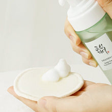Load image into Gallery viewer, Beauty of Joseon Bubble Toner: Green Plum + AHA
