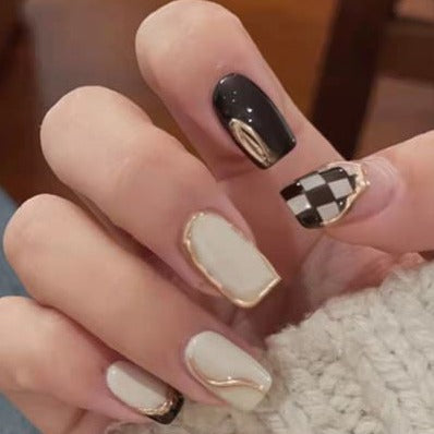 Nailamour Black-White Checkered with Gold Detail Artificial Nail Kit - 24pcs