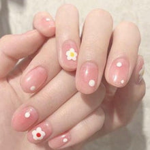 Load image into Gallery viewer, Transparent Cute Flower Artificial Nail Kit
