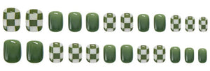 Nailamour Green & White Checkered Artificial Nail Kit - 24pcs