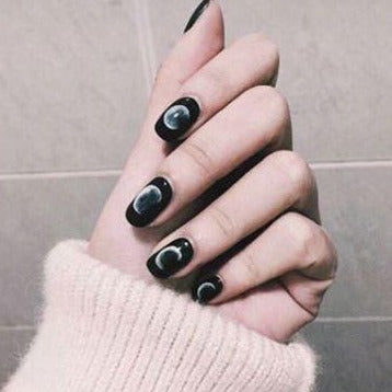 Moon Short Artificial Nail Kit