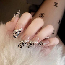Load image into Gallery viewer, Studded Cheetah Print Artificial Nail Kit
